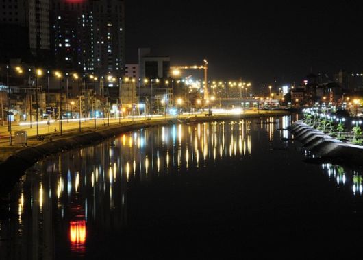 Hệ Thống Chiếu sáng Đại Lộ Đông Tây